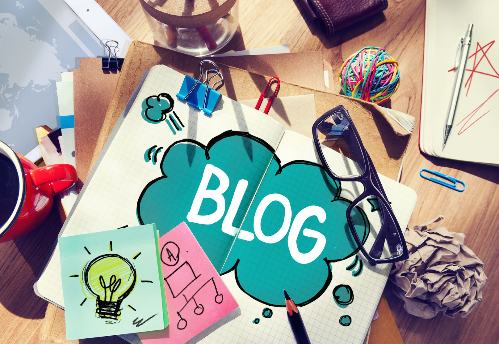 What is a blog?  Advantages of blogging and How to attract readers to your blog?